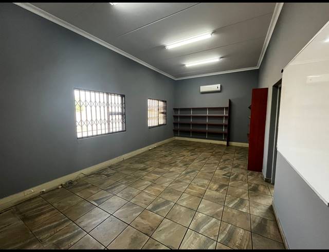 4,275M² WAREHOUSE TO LET IN BENONI SOUTH